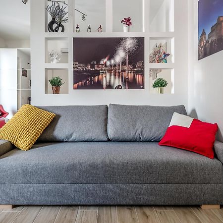 Апартаменты Hostly-Giugio'S House-Lungarni And Town Center Пиза Экстерьер фото