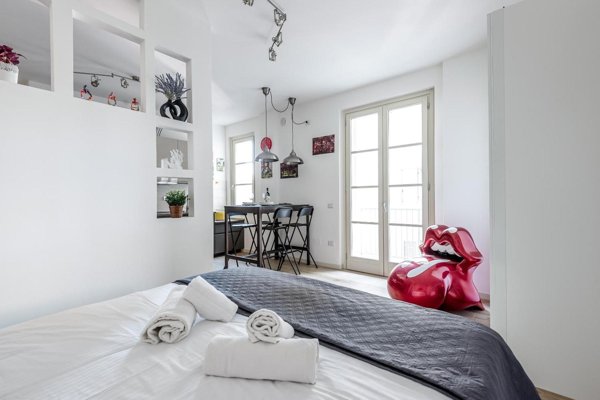 Апартаменты Hostly-Giugio'S House-Lungarni And Town Center Пиза Экстерьер фото